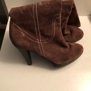 Vintage brown Suede boots